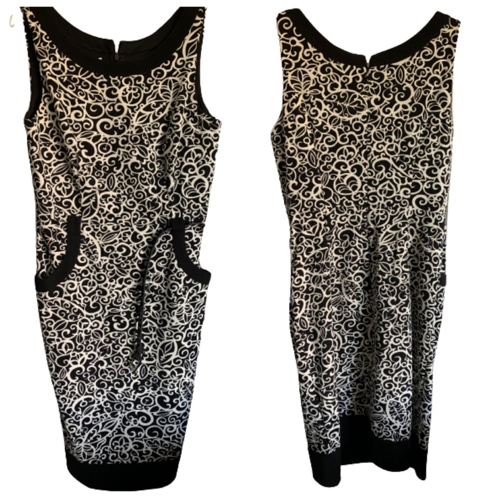 Sleeveless dress size 10